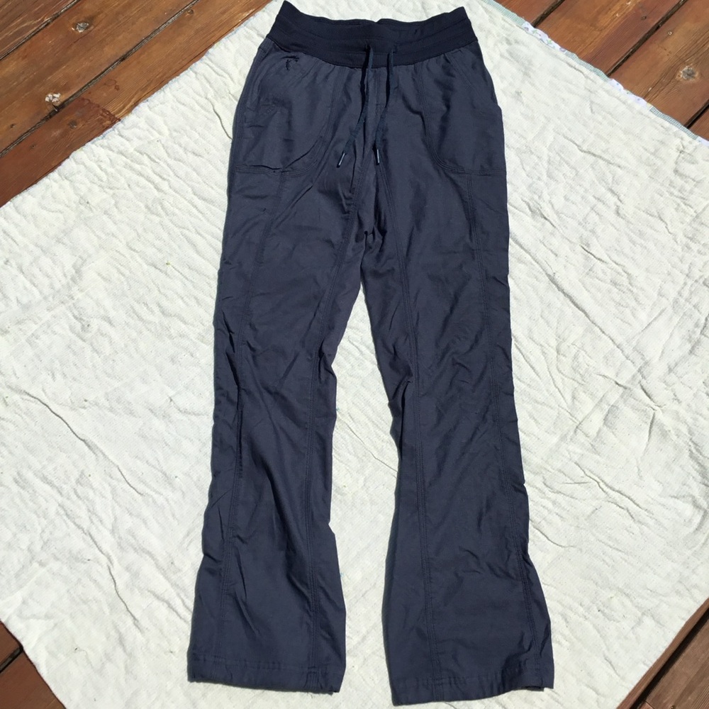 Women’s The North Face Aphrodite pants
